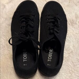 Casual Black Sneakers with Brown Soles